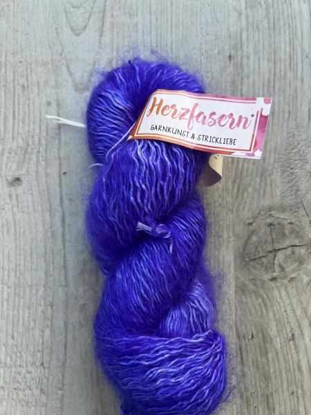 No 50 Iris Seide/Mohair